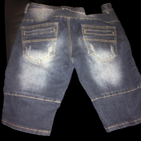 X-ray maternity Bermuda 5 picket shorts - Picture 2 of 4